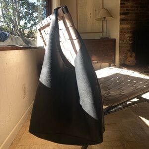 17” x 13” Banana Republic bag, new worn twice